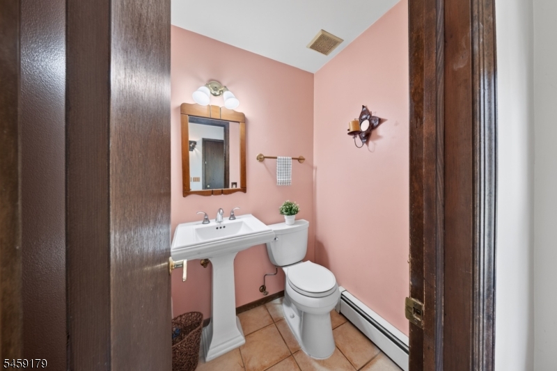 54 Blossom Hill Road Clinton NJ 08833