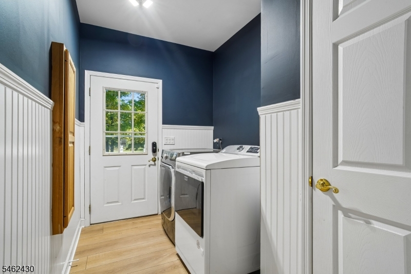 14 Eagle Drive Raritan NJ 08551