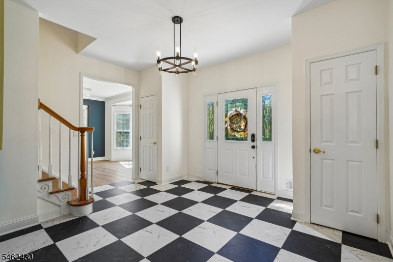 14 Eagle Drive Raritan NJ 08551