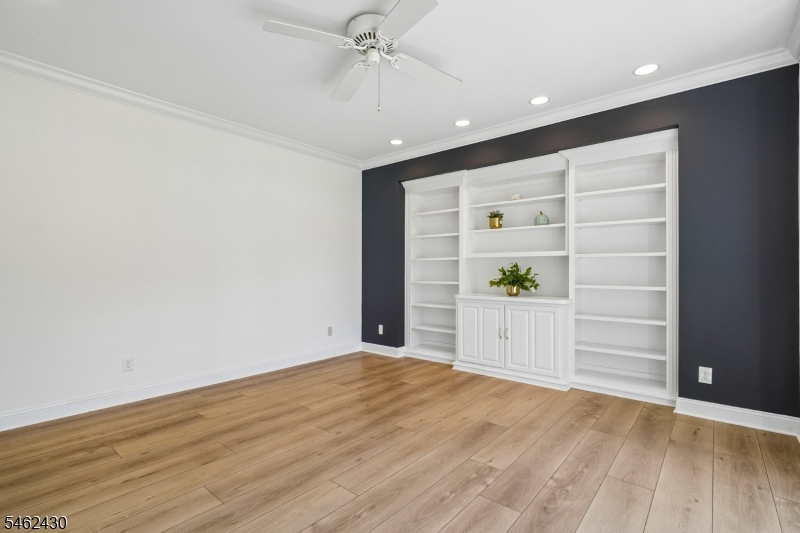 14 Eagle Drive Raritan NJ 08551