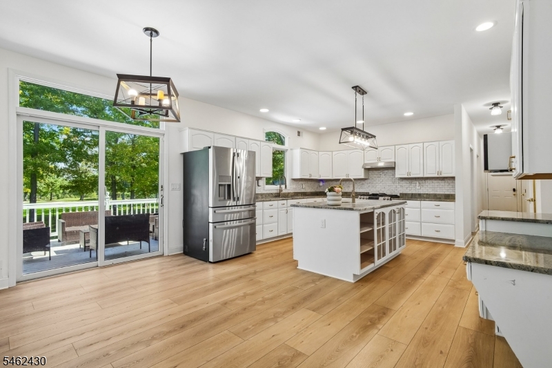 14 Eagle Drive Raritan NJ 08551