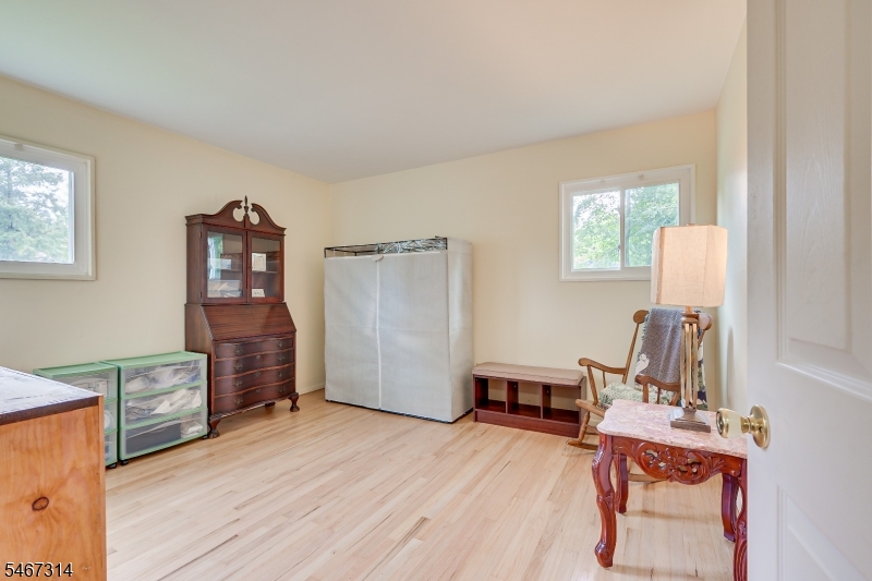 72 Stephenville Parkway Edison NJ 08820