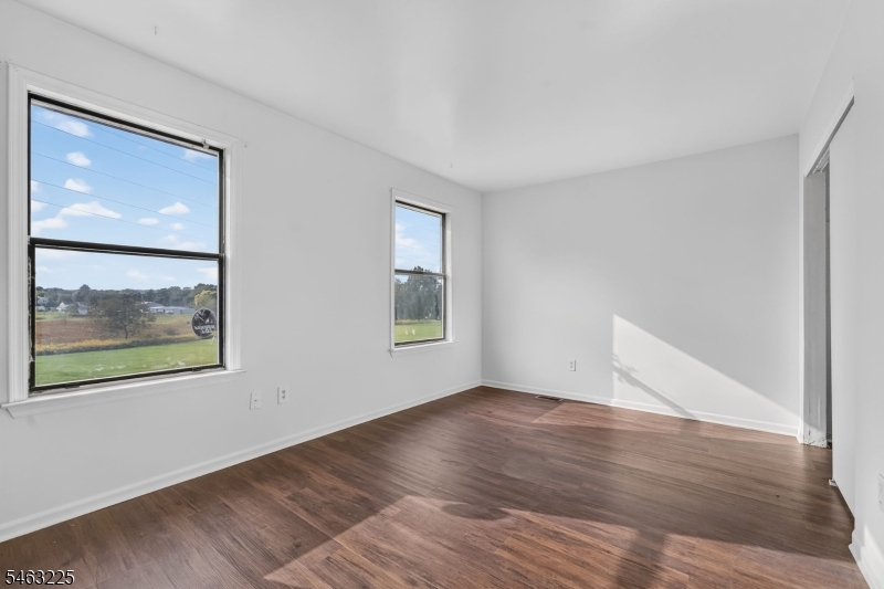 233 Spruce Court Raritan NJ 08822