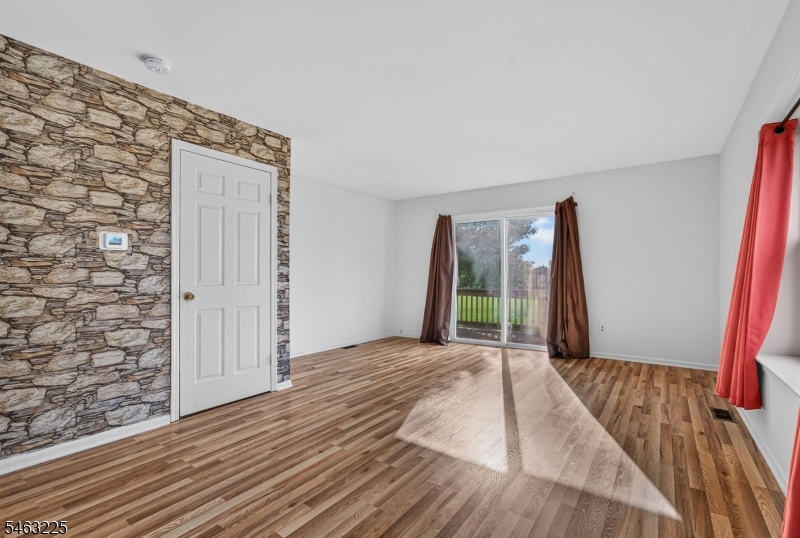 233 Spruce Court Raritan NJ 08822