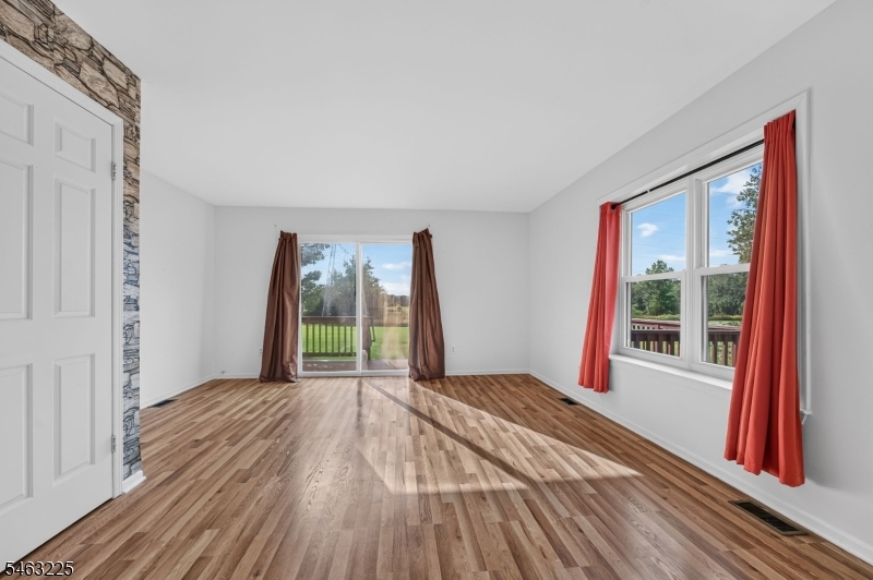 233 Spruce Court Raritan NJ 08822