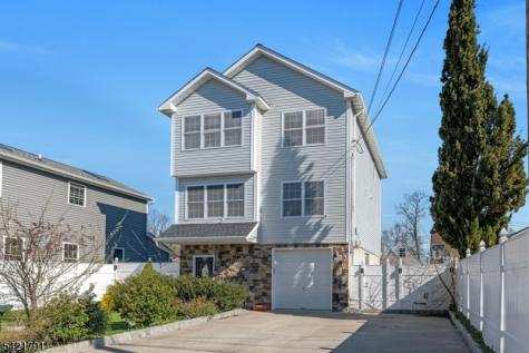 133 7TH Street Hazlet NJ 07734