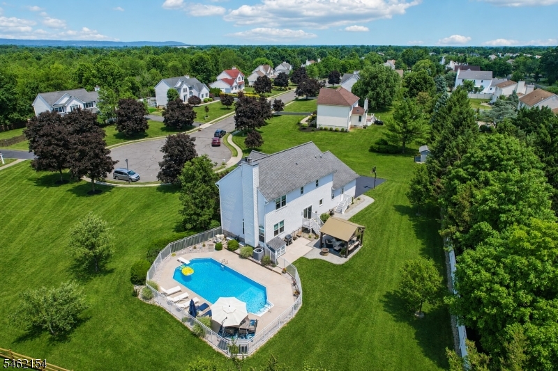 33 Hughey Lane Hillsborough NJ 08844