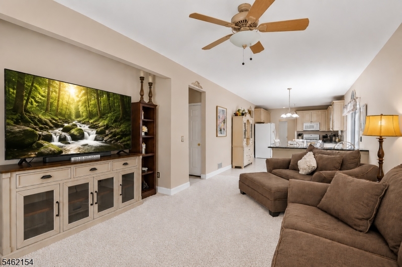 33 Hughey Lane Hillsborough NJ 08844