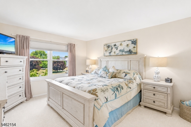 33 Hughey Lane Hillsborough NJ 08844