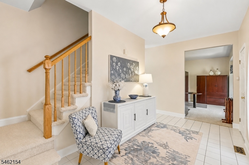 33 Hughey Lane Hillsborough NJ 08844