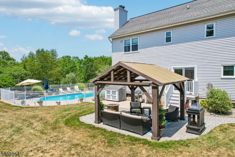 33 Hughey Lane Hillsborough NJ 08844