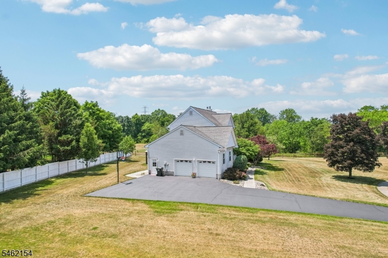 33 Hughey Lane Hillsborough NJ 08844