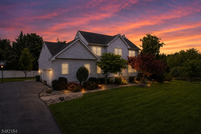 33 Hughey Lane Hillsborough NJ 08844