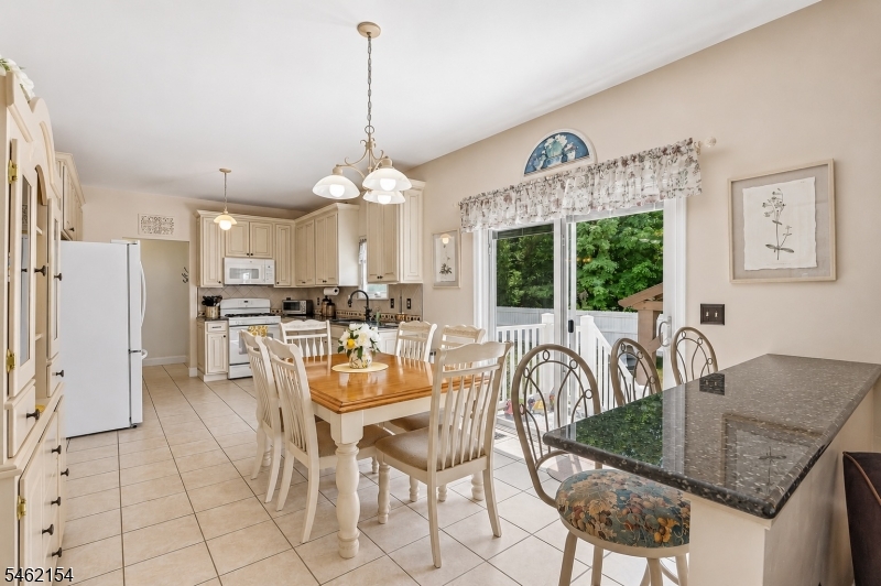 33 Hughey Lane Hillsborough NJ 08844