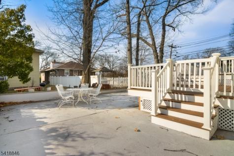 81 Hastings Avenue Nutley NJ 07110