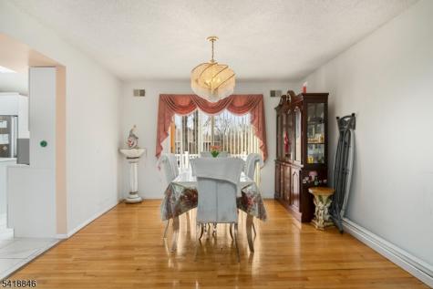 81 Hastings Avenue Nutley NJ 07110