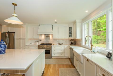 17 Westover Terrace West Caldwell NJ 07006