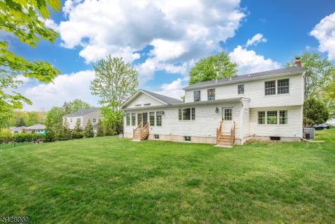 17 Westover Terrace West Caldwell NJ 07006