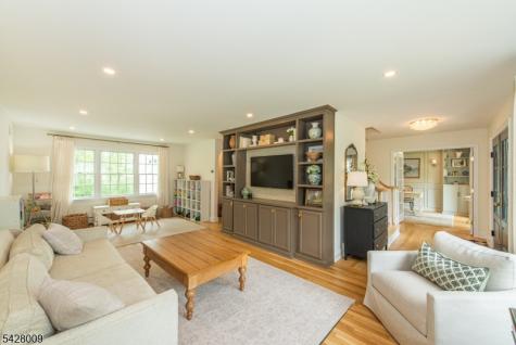 17 Westover Terrace West Caldwell NJ 07006