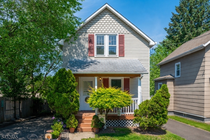 26 Cumberland Avenue Verona NJ 07044