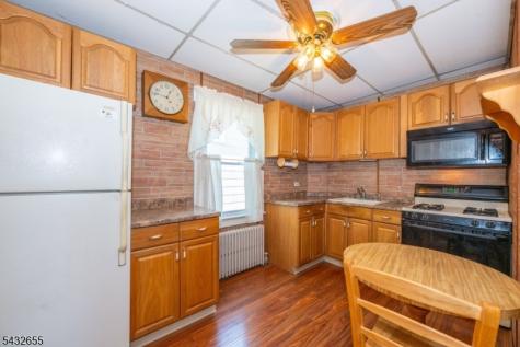 26 Cumberland Avenue Verona NJ 07044