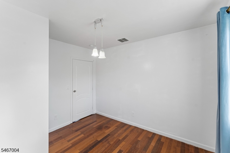 15 Dean Terrace Union NJ 07083