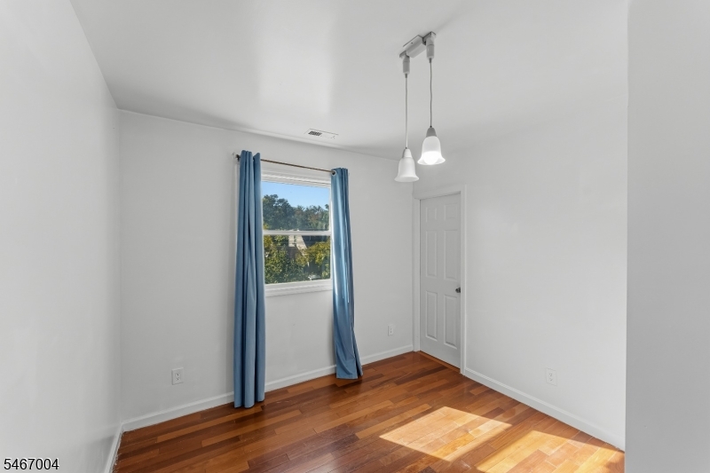 15 Dean Terrace Union NJ 07083