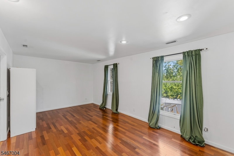 15 Dean Terrace Union NJ 07083