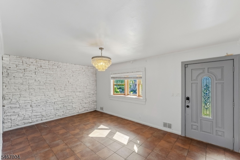 15 Dean Terrace Union NJ 07083