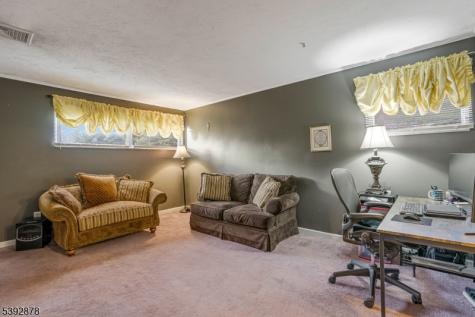 1825 Kennesaw Way Bridgewater NJ 08807