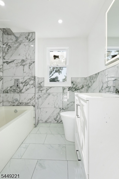 19 Cliffside Trail Denville NJ 07834