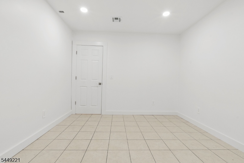 19 Cliffside Trail Denville NJ 07834