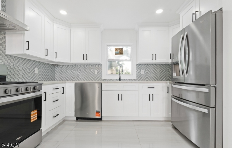 19 Cliffside Trail Denville NJ 07834