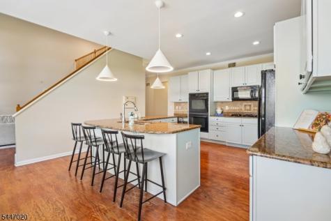 7 Coggins Lane West Orange NJ 07052
