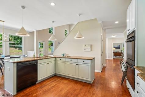 7 Coggins Lane West Orange NJ 07052