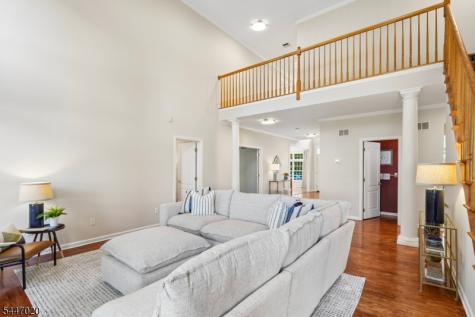 7 Coggins Lane West Orange NJ 07052