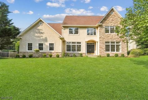 7 Coggins Lane West Orange NJ 07052