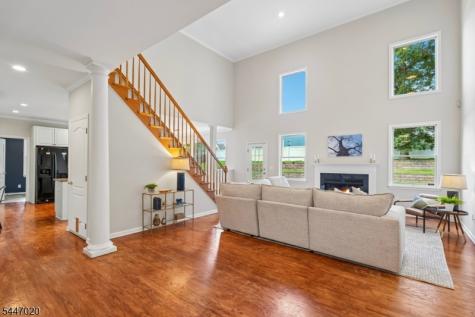 7 Coggins Lane West Orange NJ 07052