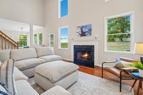 7 Coggins Lane West Orange NJ 07052