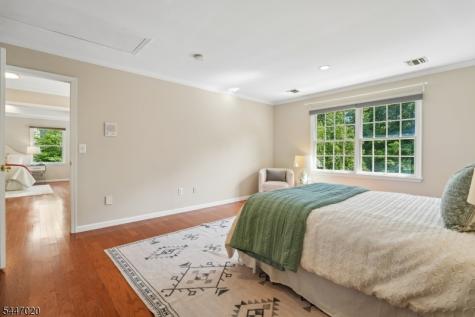 7 Coggins Lane West Orange NJ 07052