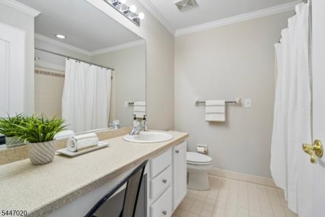 7 Coggins Lane West Orange NJ 07052