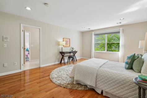 7 Coggins Lane West Orange NJ 07052