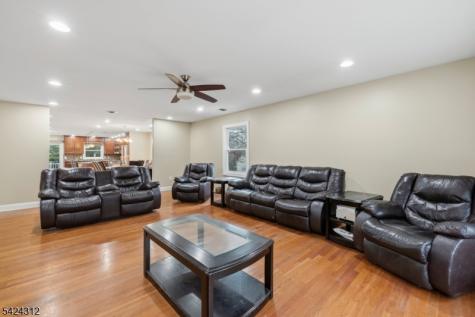32 Seminole Avenue Rockaway NJ 07866