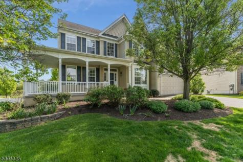 23 Crestview Drive Clinton NJ 08809