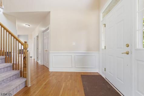 23 Crestview Drive Clinton NJ 08809