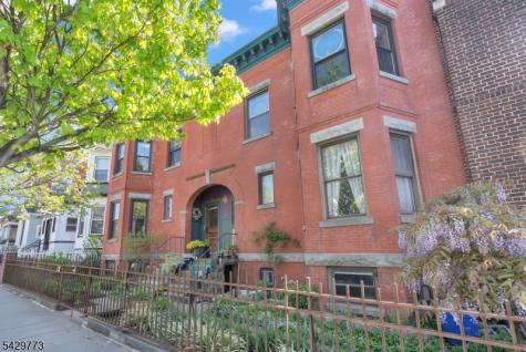 116 Park Avenue Newark NJ 07104