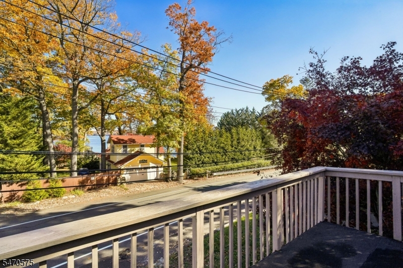 218 Maxim Drive Hopatcong NJ 07843