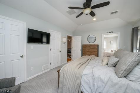 45 Lakeside Avenue Butler NJ 07405
