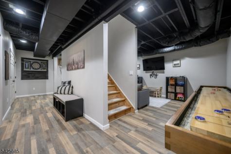 45 Lakeside Avenue Butler NJ 07405