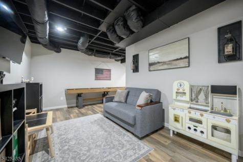 45 Lakeside Avenue Butler NJ 07405